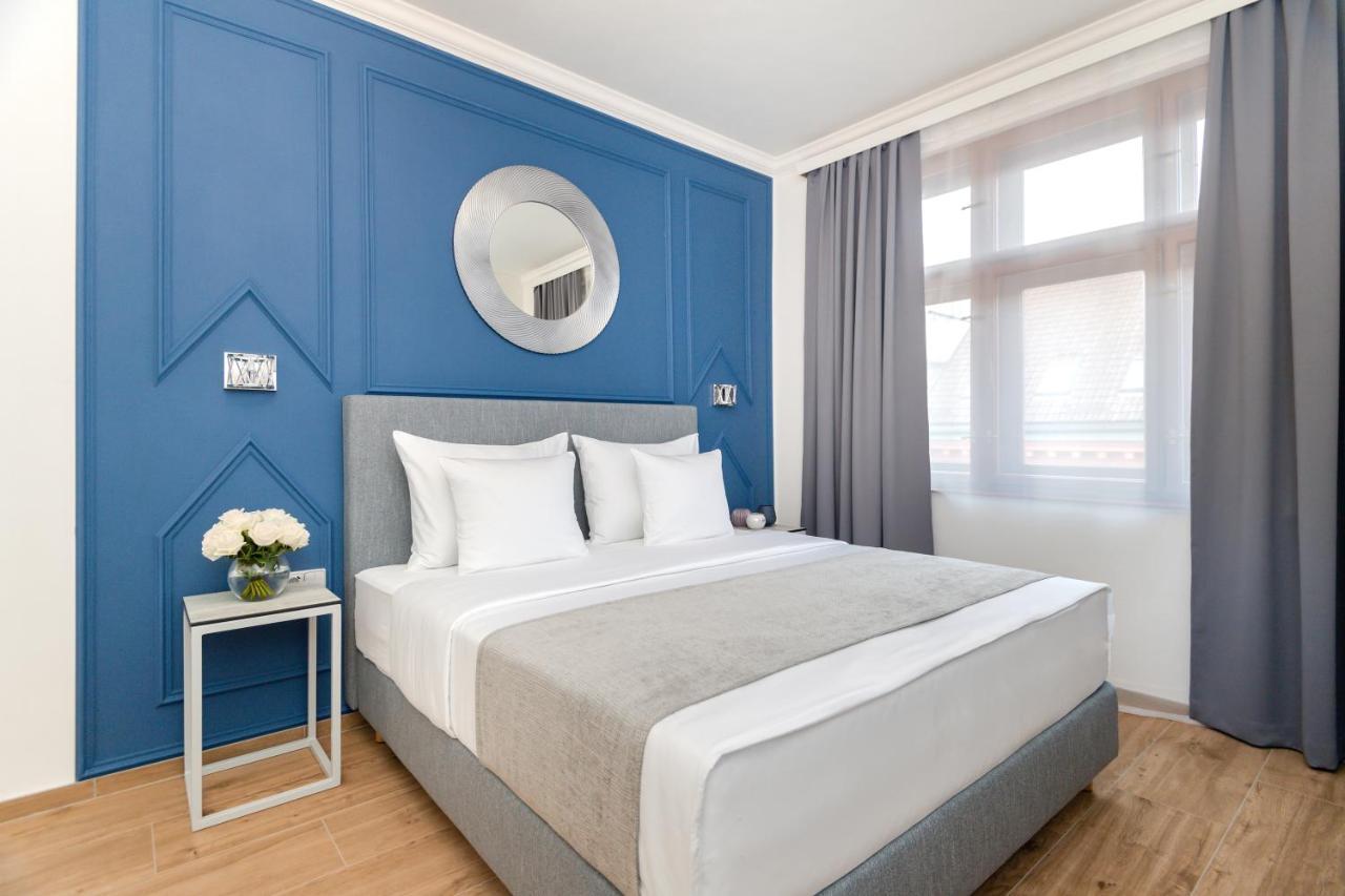 Eight Secrets Boutique By Dwellfort Praga