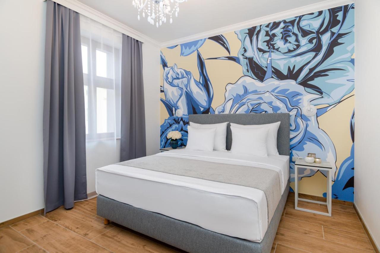 Eight Secrets Boutique By Dwellfort Apartahotel 4*